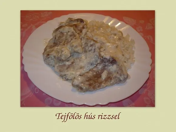 Tejfölös hús